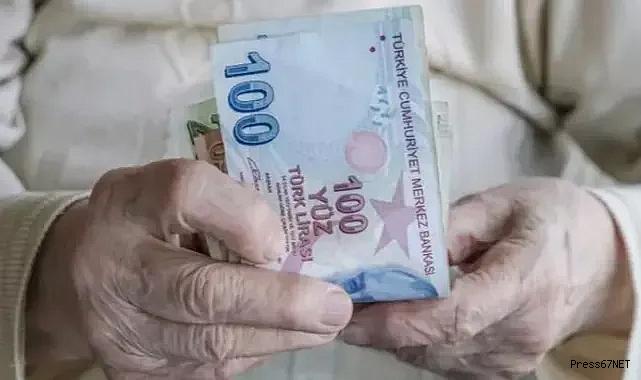 Emekliye Kurban Bayramı'nda ne kadar ikramiye verilecek?