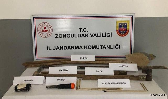 Jandarma kaçak kazı yapanlara geçit vermedi!