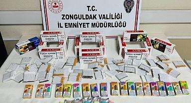 Kaçak elektronik sigara ve makaron satarken suçüstü yakalandı