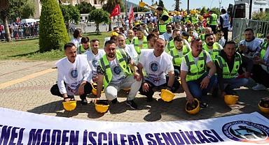 Madenci Adana'da alkışlarla karşılandı!