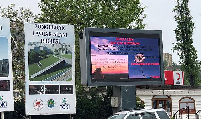 Öyle bir şey yazdı ki bütün şehir gördü!