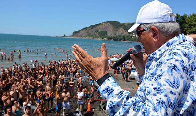 Sevgi, Barış Plajı Mavi Bayrak Aldı