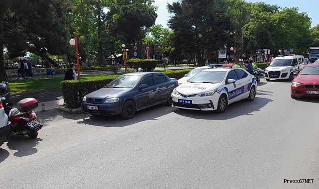 Aracından inmek için kapıyı açınca olanlar oldu!