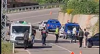 Bayram için İstanbul'dan Bartın'a gelirken feci kaza... 3 ölü, 1 yaralı...
