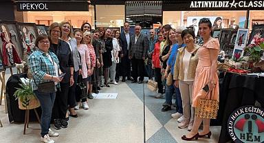 Bu sergide atık malzemeler yeniden hayat buldu