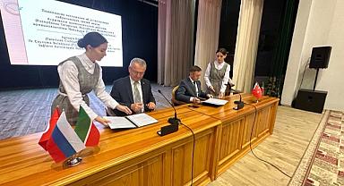 İmzalar kardeşlik için atıldı, Türk yatırımcılar Agryz‘a çağırıldı 