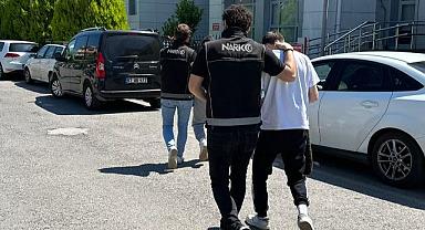 Kargo ile uyuşturucu gönderirken yakalandı