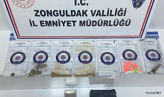 Narko timler uyuşturucuya geçit vermedi!