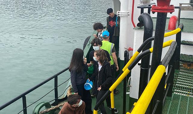 Öğrenciler atık gemisini gezdi 