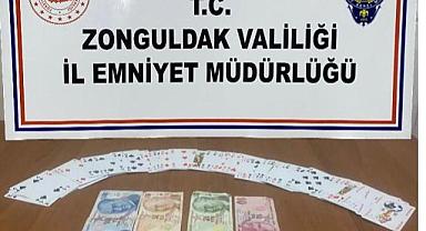 Polisin denetiminde uyuşturucuyla yakalandılar!