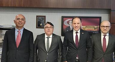 Rektör Özölçer'den CHP Milletvekillerine Hayırlı Olsun Ziyareti