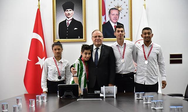 Vali Tutulmaz, ikincileri ağırladı