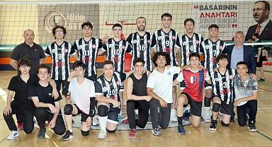 Zonguldak Voleybol Kulübü, Milli Voleybolcu Kadir Cin'i ağırladı