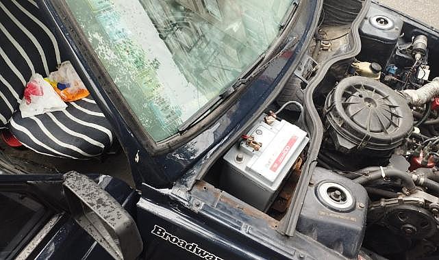 Araçtan dumanlar gelmeye başladı! Ekipler harekete geçti