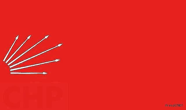 CHP’de kırmızı ve beyaz liste berabere kaldı