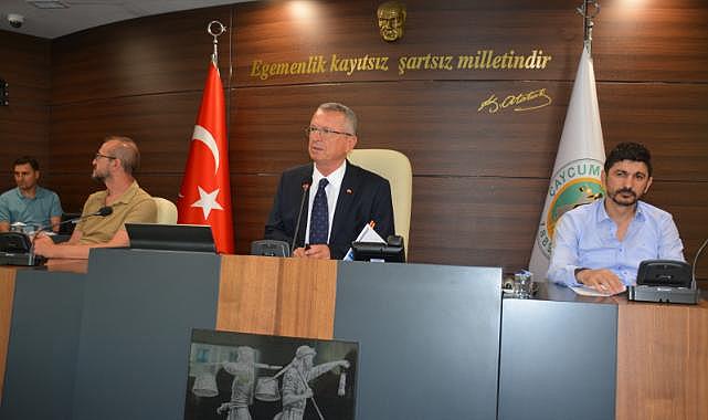 Devlet belediyemizin bir projesini üstlensin, ben de suyu 1 lira yapayım