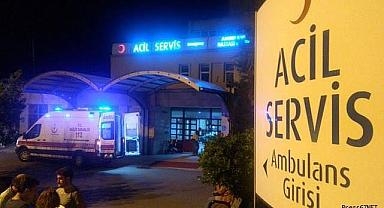 Korkutan anlar, düğün salonu önünde silahlar patladı!