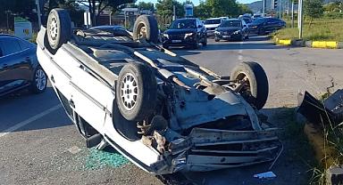 Otomobile çarpmamak için takla attı