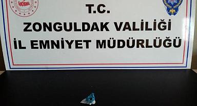Polisin uygulamasında uyuşturucu ile yakalandılar
