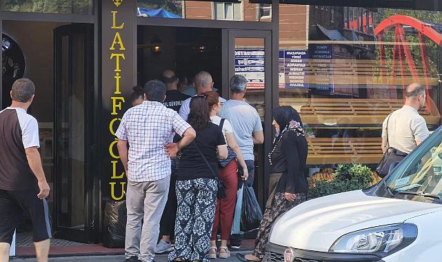 Sadece fırınlar da ekmek satıldı.. Vatandaş mağdur oldu!