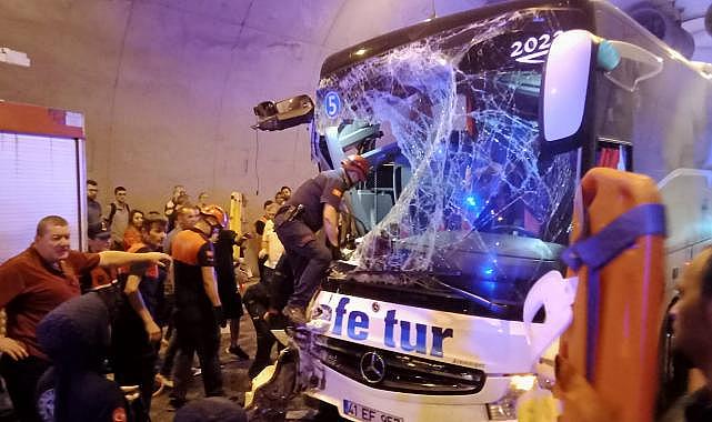 Alaplı'da kaza! Yaralılar var..