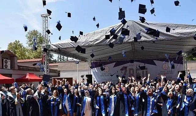 BEÜ öğrencileri kep atacak!