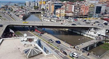 Gülay, “Zonguldak’ın ufku açılacaksa ‘yıkın’”