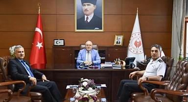 İl Jandarma Komutanı Kıdemli Albay Cezmi Yalınkılıç'dan Aktaş'a veda