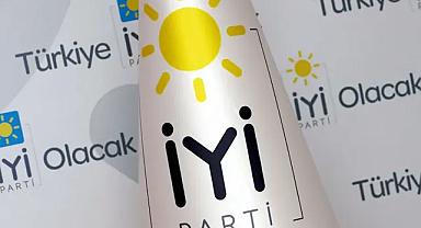 İYİ Parti’de istifa depremi!