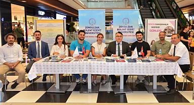 Rektör Özölçer, Üniversite Adayı Öğrencilerle Buluştu