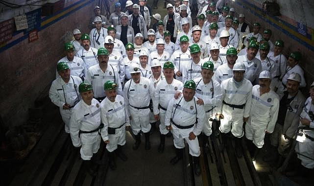 Çalışma Bakanı Vedat Işıkhan maden ocağına indi!