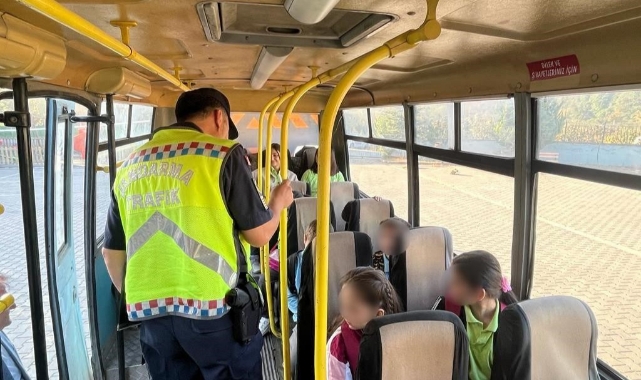 Jandarmadan servis araçlarına sıkı denetim