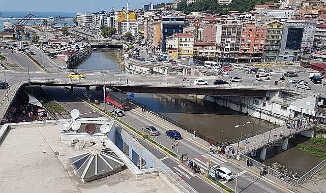 Köprüaltı esnafı Külliye'ye gidiyor!