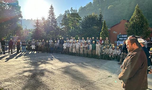 Madenciler şehit düşen arkadaşları için Kur'an-ı Kerim okuttu