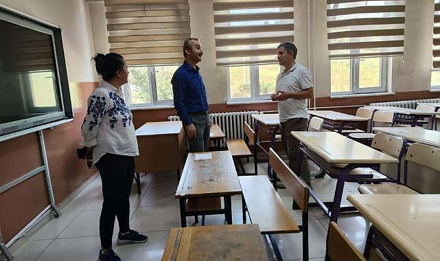 Milli Eğitim Müdürü'nden okullara ziyaret