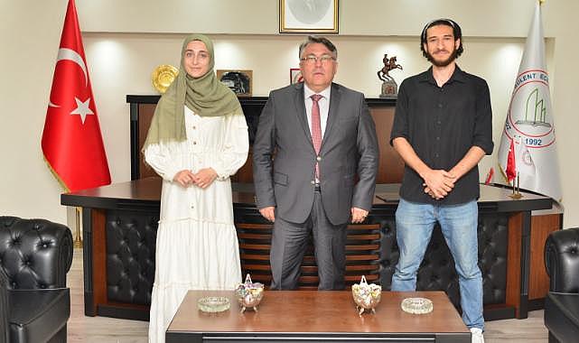 Rektör Özölçer Öğrencilerle Buluşmaya Devam Ediyor