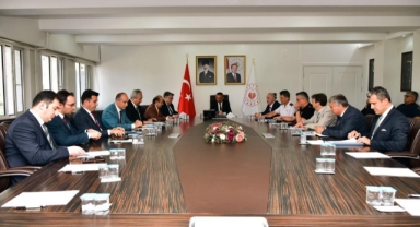 Üniversite kampüslerinde huzur için alınacak tedbirleri görüştüler