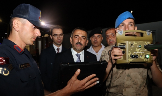 Vali Osman Hacıbektaşoğlu yerli ve milli yeraltı görüntüleme cihazını inceledi