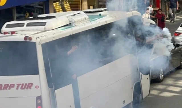 Zonguldak Kömürspor taraftarlarından coşkulu gösteri: Şehir, takım ruhuyla yandı