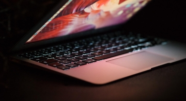 Apple M3 işlemcili yeni Mac modellerini duyurdu