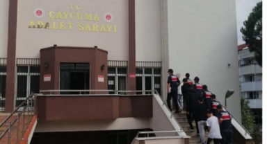 Çaycuma'da motosiklet hırsızları tutuklandı!