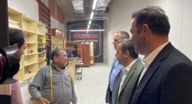 Elmaspark'ta yüzler gülüyor.. AK Parti heyetinden Elmaspark esnafına ziyaret