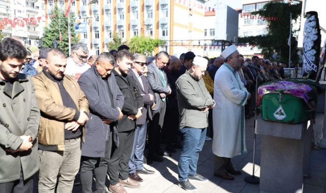 Fatma Sağır göz yaşları arasında son yolculuğuna uğurlandı