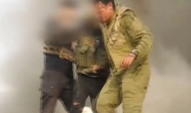 İsrail askeri, Hamas militanının üzerine GPS cihazı mı yerleştirdi?