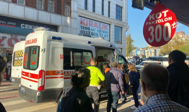 Küçük çocuğa otomobil çarptı!