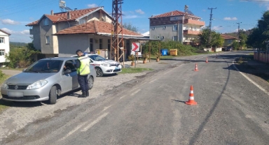O suçlardan aranan 4 şüpheli böyle yakalandı!