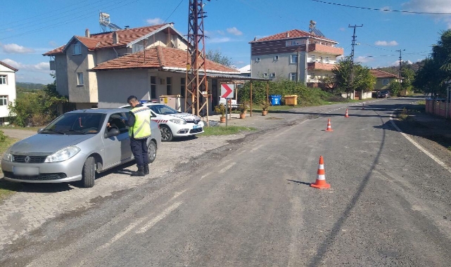 O suçlardan aranan 4 şüpheli böyle yakalandı!