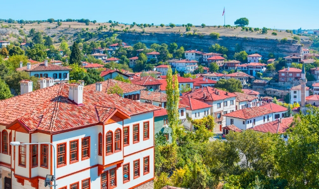 Safranbolu Amerika’ya örnek oldu; Kastamonu yerinde sayıyor!