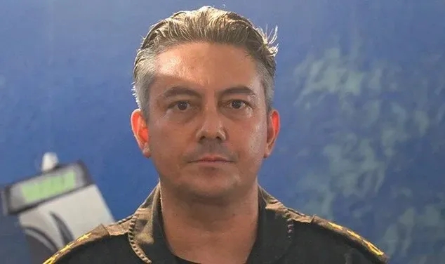 SOLOTÜRK Pilotu Yarbay Emre Mert&#039;in gösterisi sosyal medya gündeminde