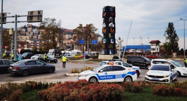 Trafik ekipleri görev başında! Trafik yoğunluğu azalıyor